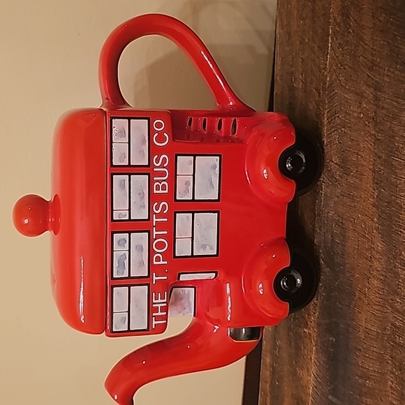 The T. Potts Bus Co. Teapot - Picture 2 of 8
